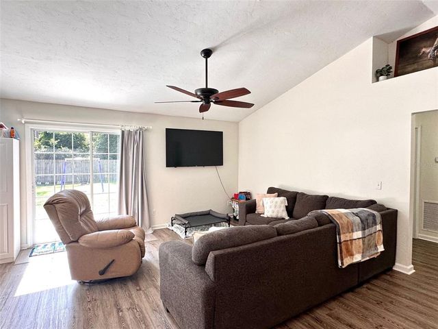 299 SE FOREST TERRACE, Lake City, FL 32025