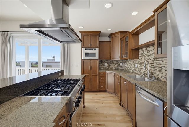 733 21st, Hermosa Beach, CA 90254