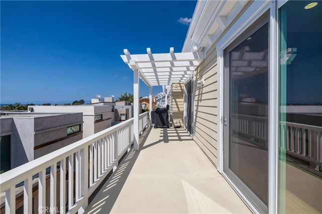 733 21st, Hermosa Beach, CA 90254