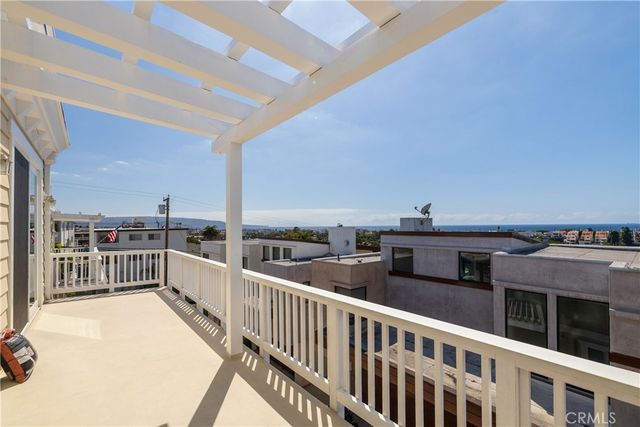 733 21st, Hermosa Beach, CA 90254