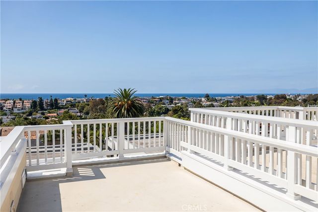 733 21st, Hermosa Beach, CA 90254