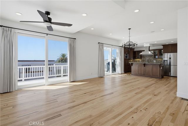 733 21st, Hermosa Beach, CA 90254