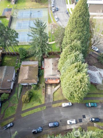 714 Pasadena Avenue, Fircrest, WA 98466