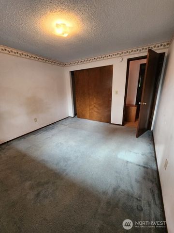 714 Pasadena Avenue, Fircrest, WA 98466