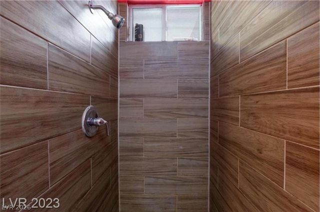 6027 Peach Orchard Road, Las Vegas, NV 89142