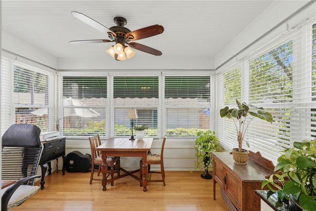 1325 24TH AVENUE N, St Petersburg, FL 33704