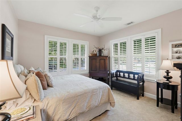 1325 24TH AVENUE N, St Petersburg, FL 33704