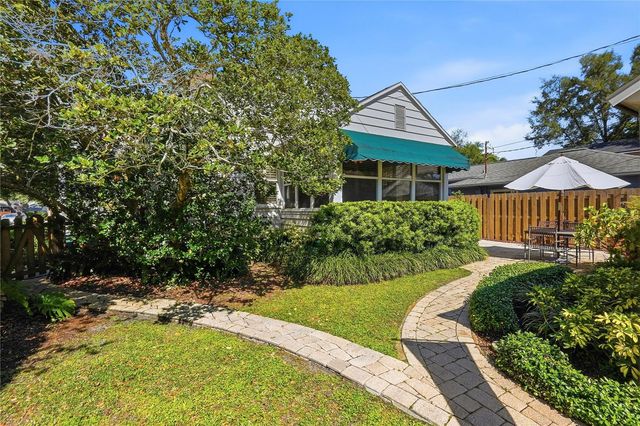 1325 24TH AVENUE N, St Petersburg, FL 33704