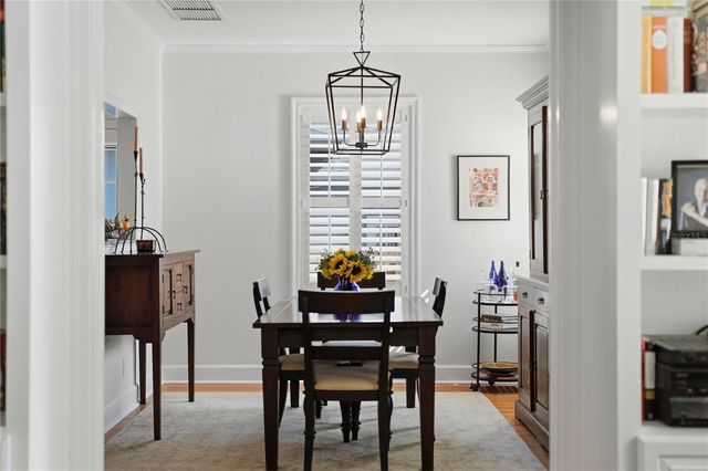 1325 24TH AVENUE N, St Petersburg, FL 33704