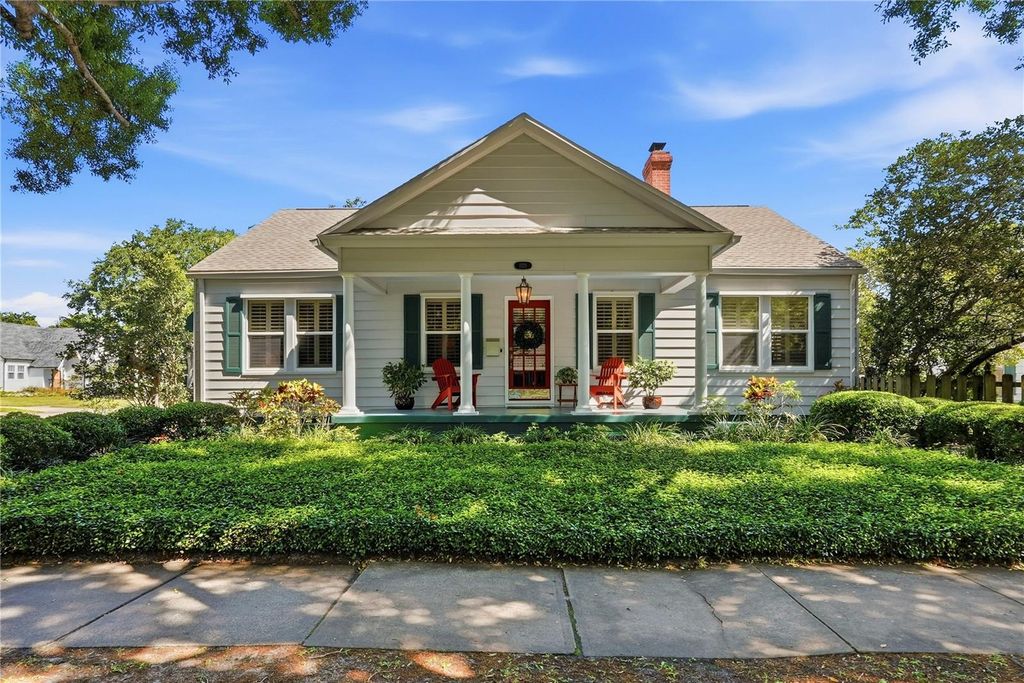 1325 24TH AVENUE N, St Petersburg, FL 33704