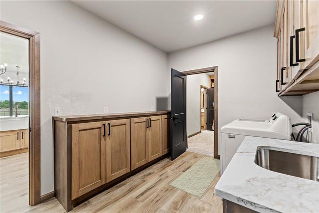 201 Carlow Way, Yukon, OK 73099