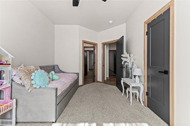 201 Carlow Way, Yukon, OK 73099