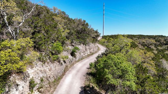 18688 Morales Ranch Rd, Helotes, TX 78023