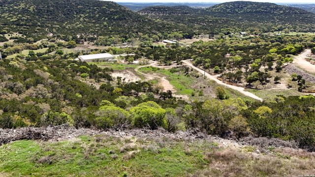 18688 Morales Ranch Rd, Helotes, TX 78023