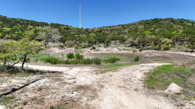 18688 Morales Ranch Rd, Helotes, TX 78023