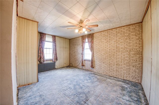 315 Cambria Ave, Avonmore, PA 15618