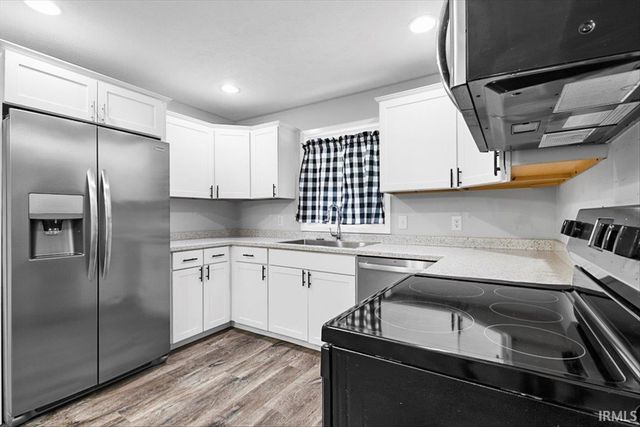 1624 C Street, Bedford, IN 47421