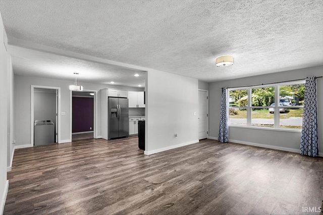 1624 C Street, Bedford, IN 47421