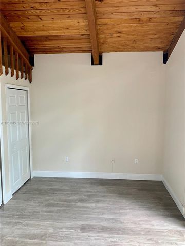 11318 SW 114th Cir Ter, Miami, FL 33176