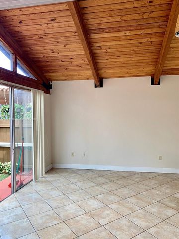 11318 SW 114th Cir Ter, Miami, FL 33176