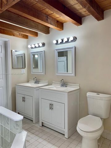 11318 SW 114th Cir Ter, Miami, FL 33176