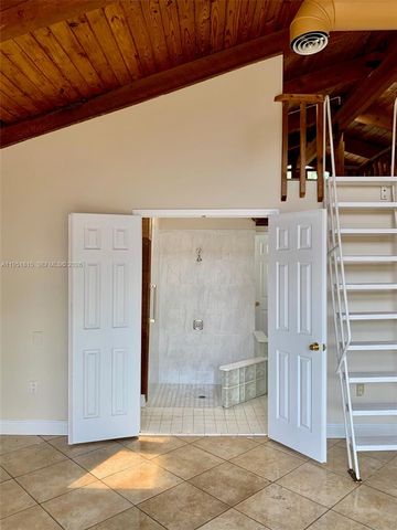 11318 SW 114th Cir Ter, Miami, FL 33176