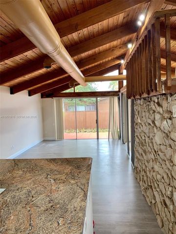 11318 SW 114th Cir Ter, Miami, FL 33176