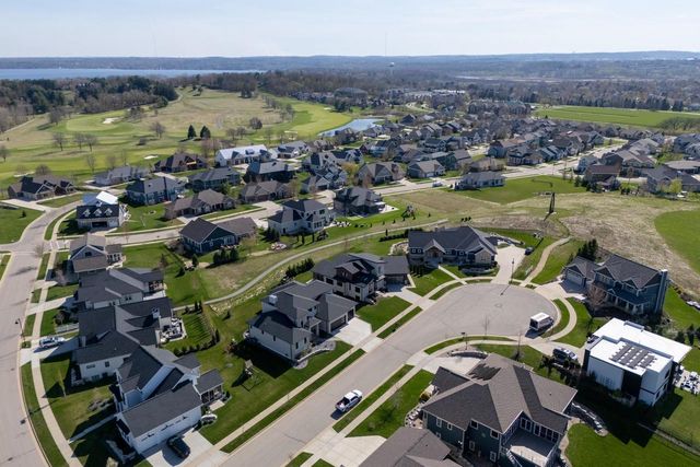 4917 Breakers Rock Road, Middleton, WI 53597