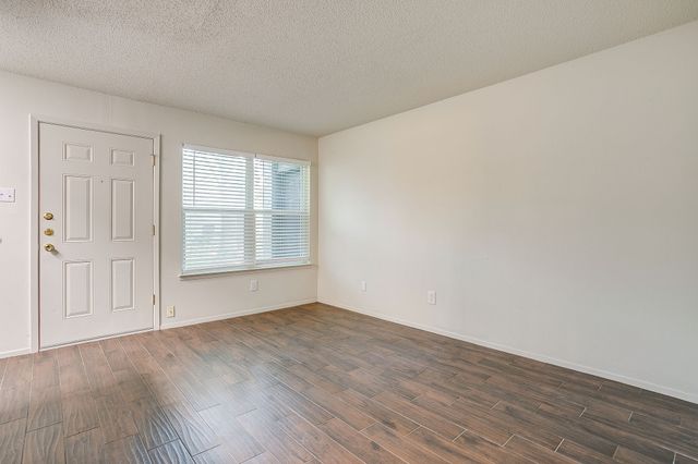 4538 Byers Avenue 2, Fort Worth, TX 76107