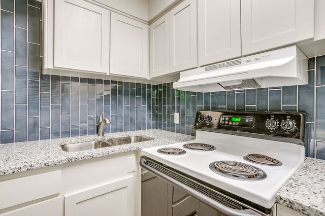 4538 Byers Avenue 2, Fort Worth, TX 76107
