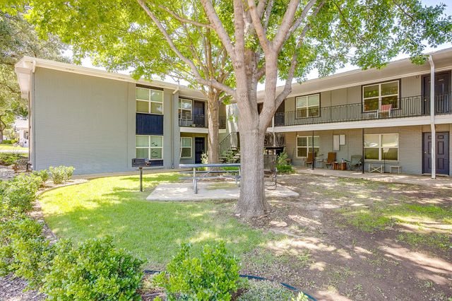 4538 Byers Avenue 2, Fort Worth, TX 76107