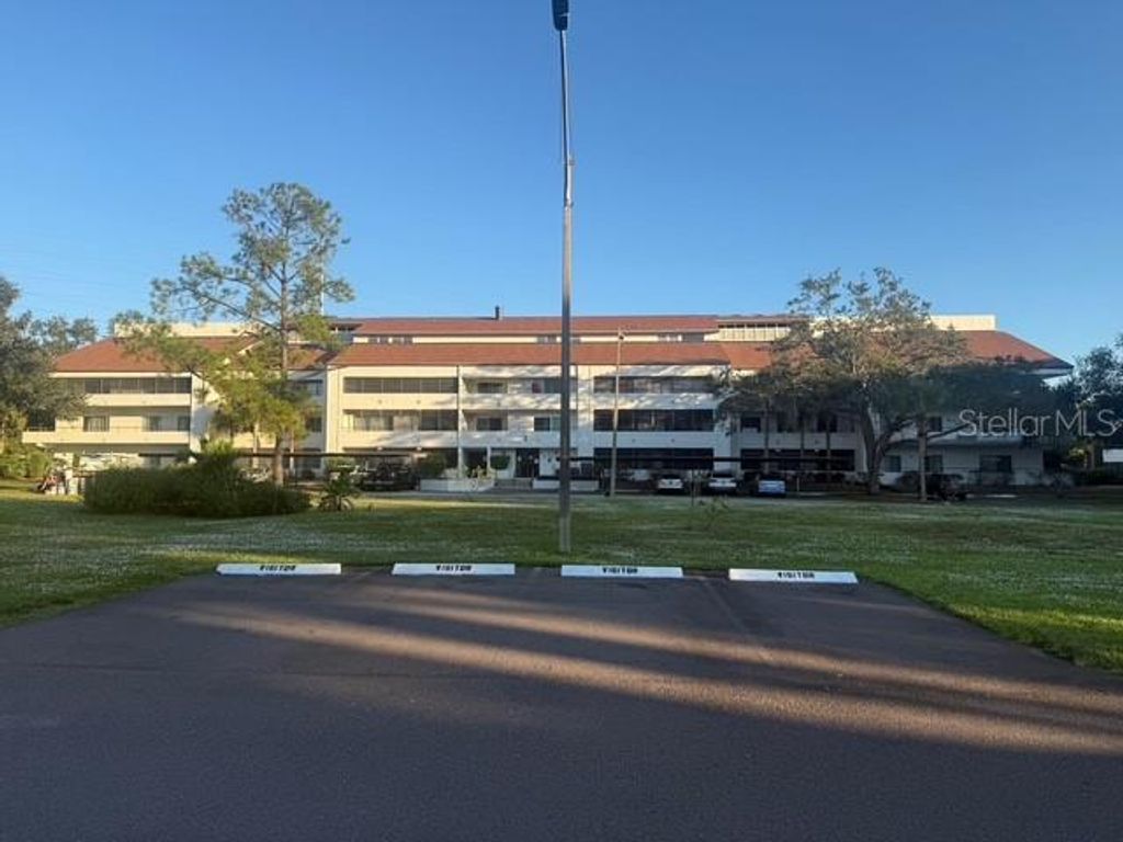 2583 COUNTRYSIDE BOULEVARD 3307, Clearwater, FL 33761