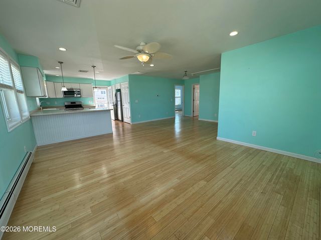 15 S Beach Drive, Seaside Heights, NJ 08751
