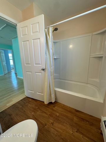 15 S Beach Drive, Seaside Heights, NJ 08751