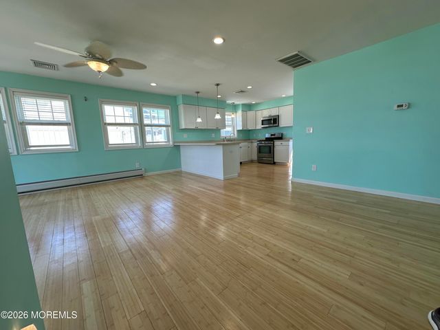 15 S Beach Drive, Seaside Heights, NJ 08751