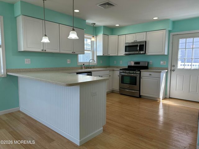 15 S Beach Drive, Seaside Heights, NJ 08751