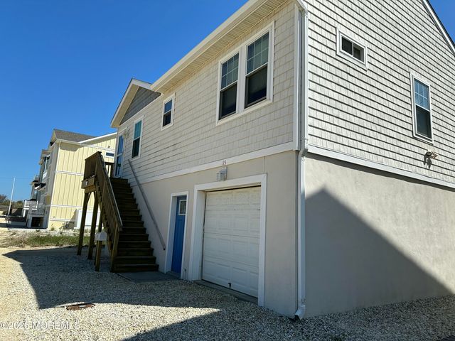 15 S Beach Drive, Seaside Heights, NJ 08751