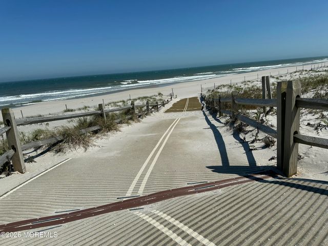 15 S Beach Drive, Seaside Heights, NJ 08751