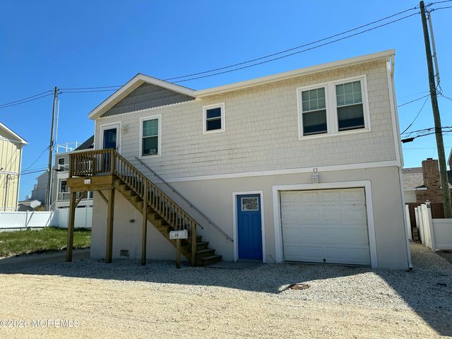 15 S Beach Drive, Seaside Heights, NJ 08751