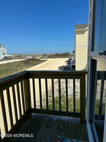 15 S Beach Drive, Seaside Heights, NJ 08751