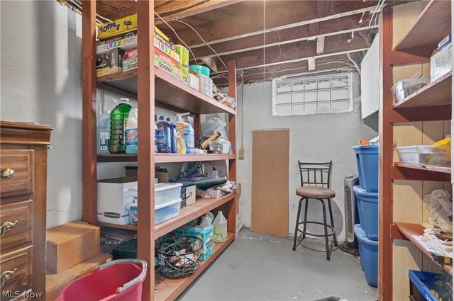 1623 Sunset Avenue, Akron, OH 44301