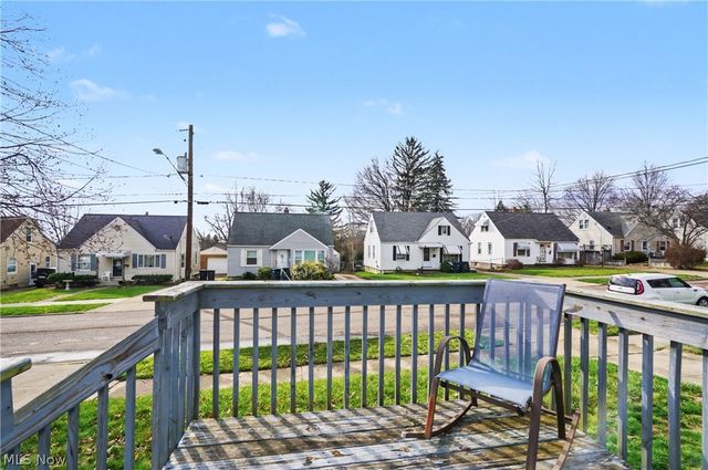 1623 Sunset Avenue, Akron, OH 44301