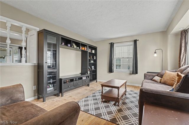 1623 Sunset Avenue, Akron, OH 44301