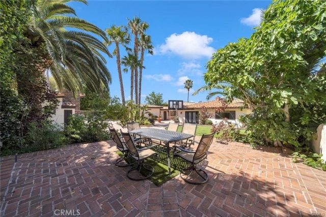 3 Mustang Road, Rancho Palos Verdes, CA 90275