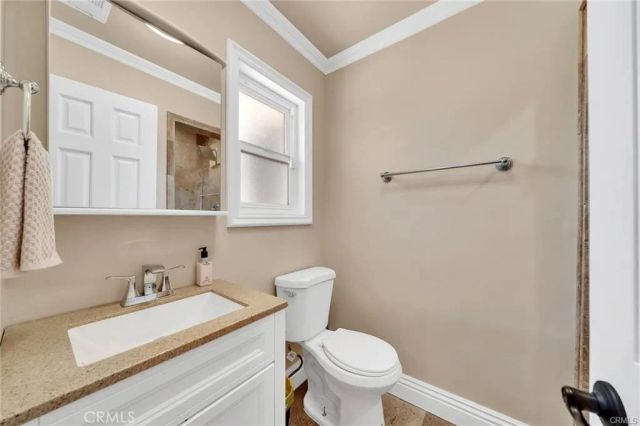 3 Mustang Road, Rancho Palos Verdes, CA 90275