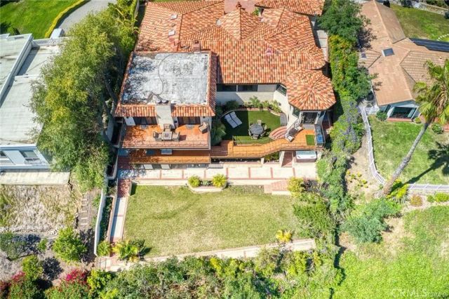 3 Mustang Road, Rancho Palos Verdes, CA 90275