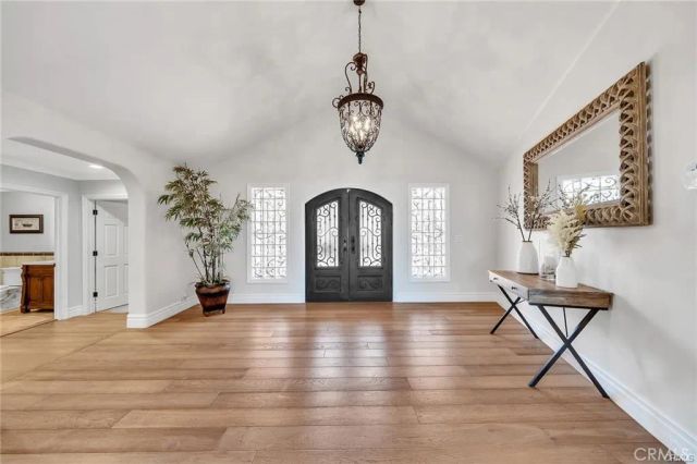 3 Mustang Road, Rancho Palos Verdes, CA 90275