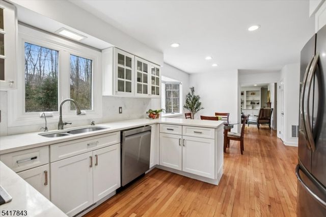 3 Dogwood Lane, Tewksbury Twp., NJ 07830