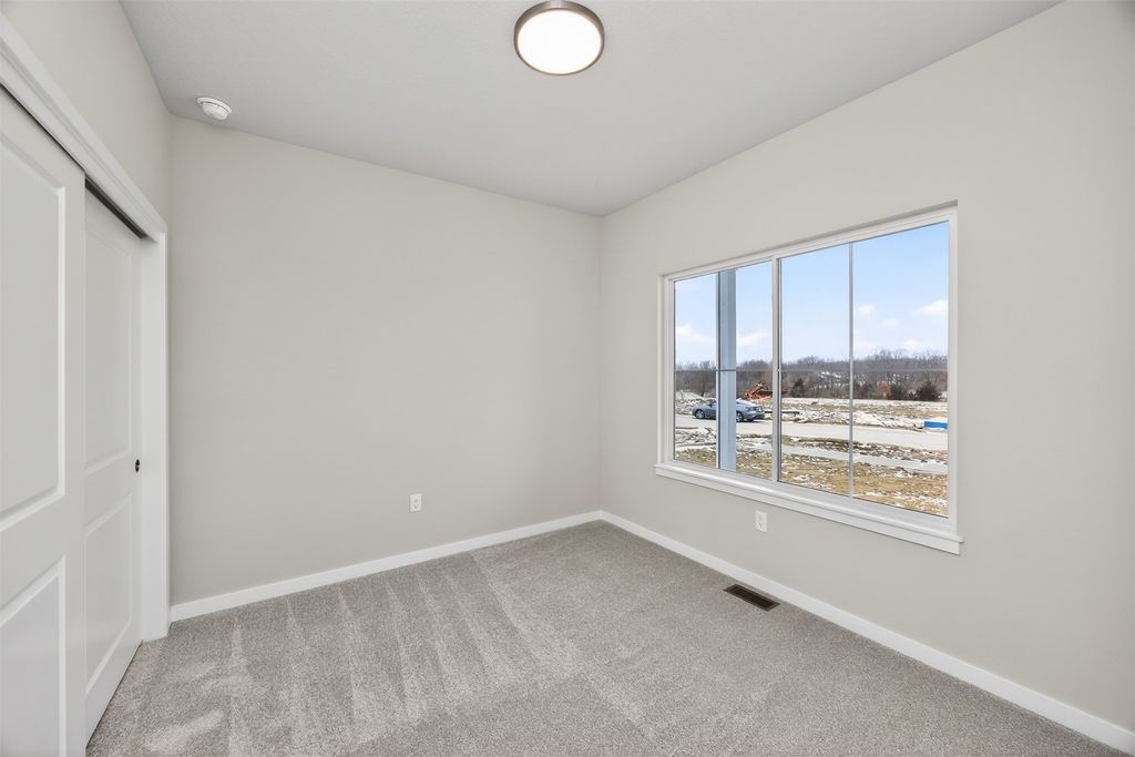 3905 SE 30th Street, Ankeny, IA 50021