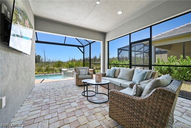 9033 Calypso CT, Naples, FL 34112